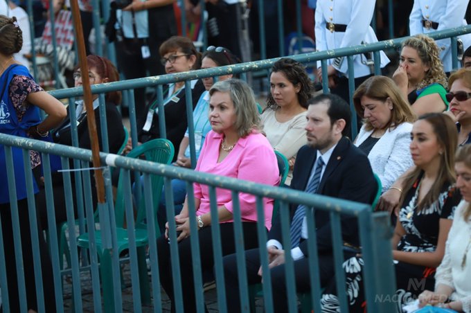 Lilian justifica rapiña a fondos de IPS, impulsada por su hermano