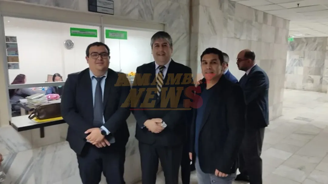 Hijos de Salvador Cabañas buscan declararlo insano