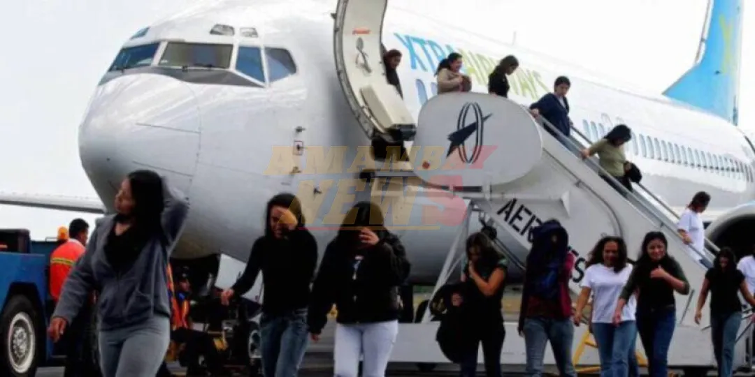 Un nuevo vuelo con 141 peruanos deportados de EE.UU. llegará este jueves a Lima