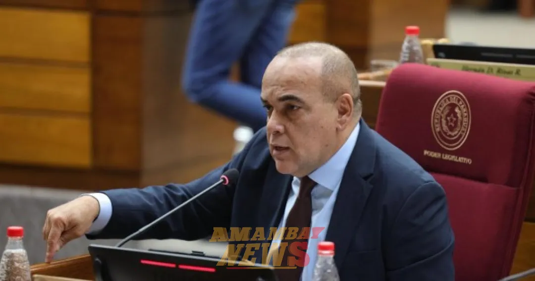 Bachi pisa su palabra y rompe el récord de contrataciones amparado en la ley de excepción