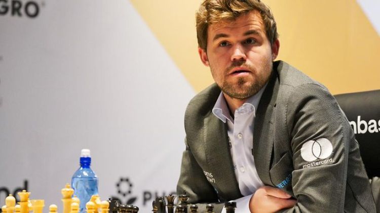 Magnus Carlsen conquista su quinta corona mundial de ajedrez