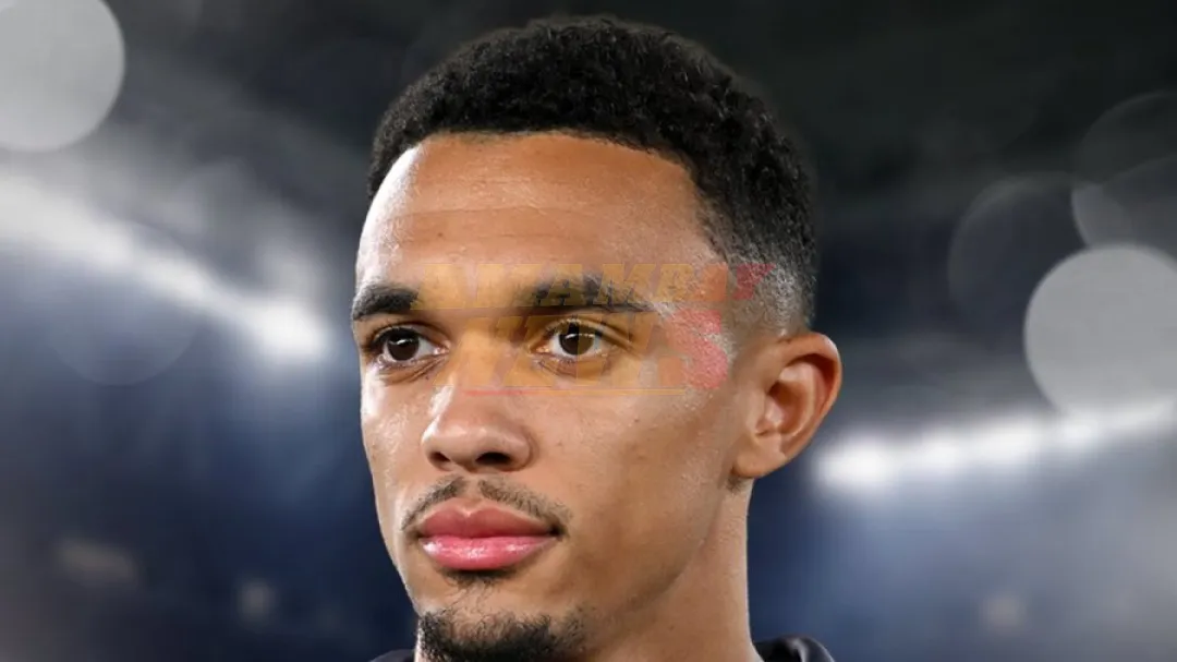 Alexander-Arnold firma seis años con el Real Madrid