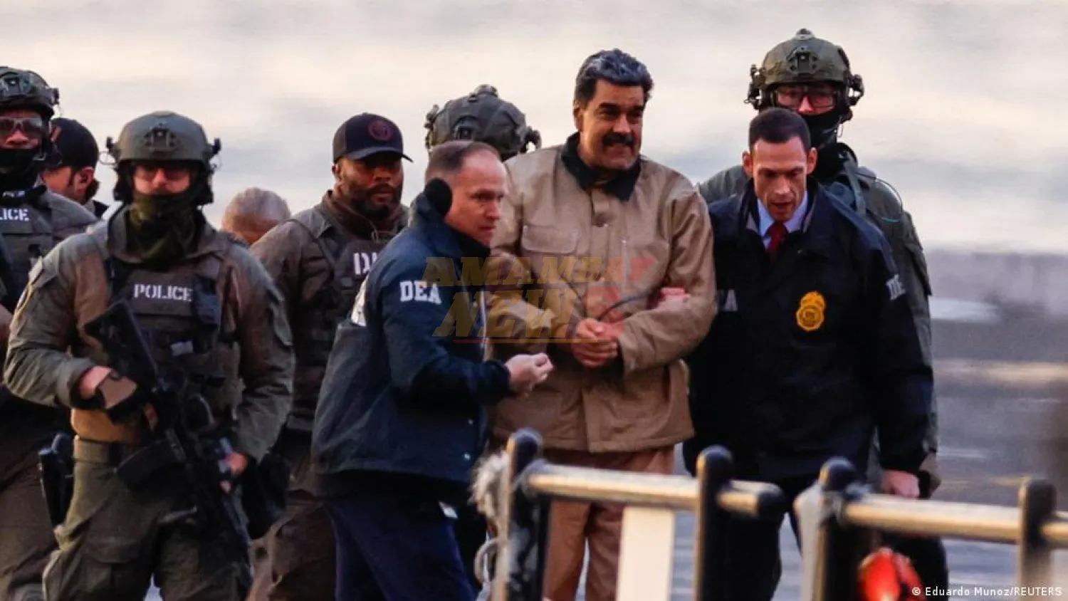 Fiscalía de Argentina propone pedir a Maduro en extradición