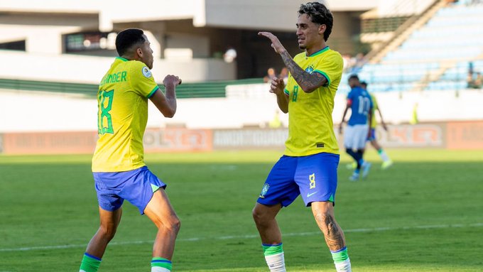 Brasil, primer clasificado al cuadrangular final