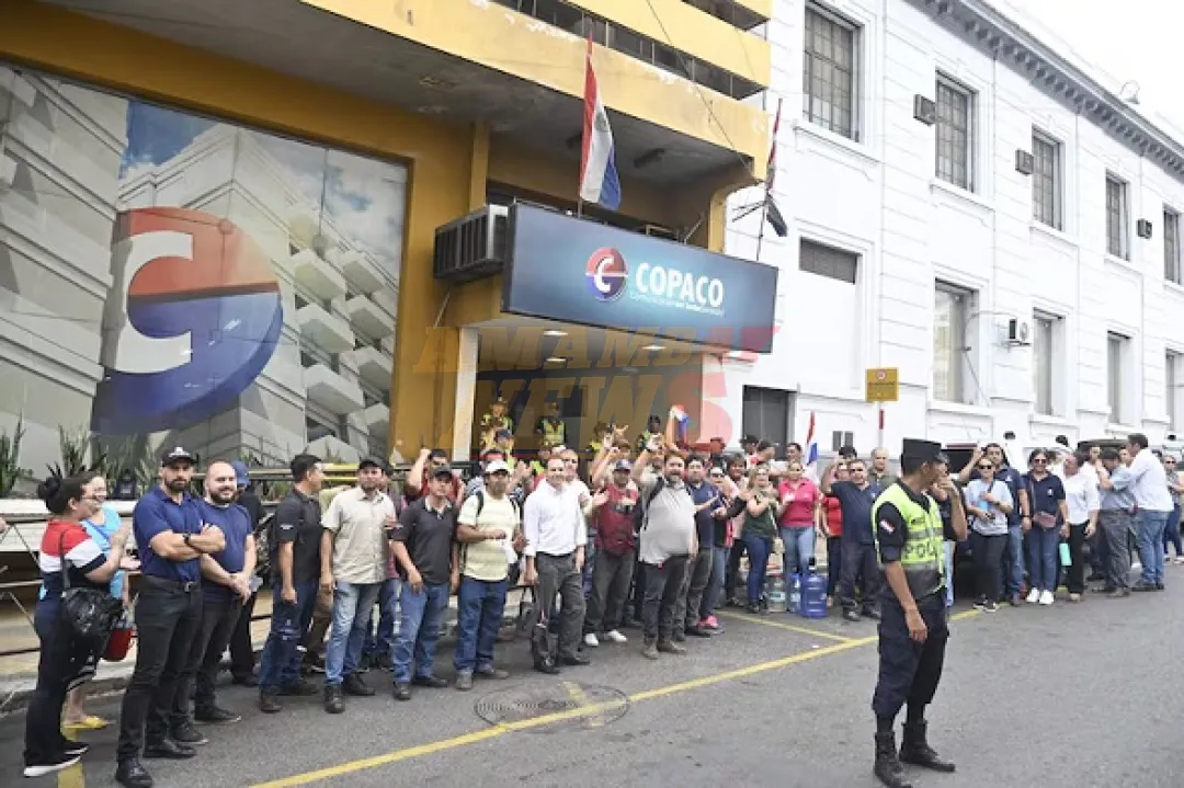 Jubilados de Copaco exigen pago de compensaciones