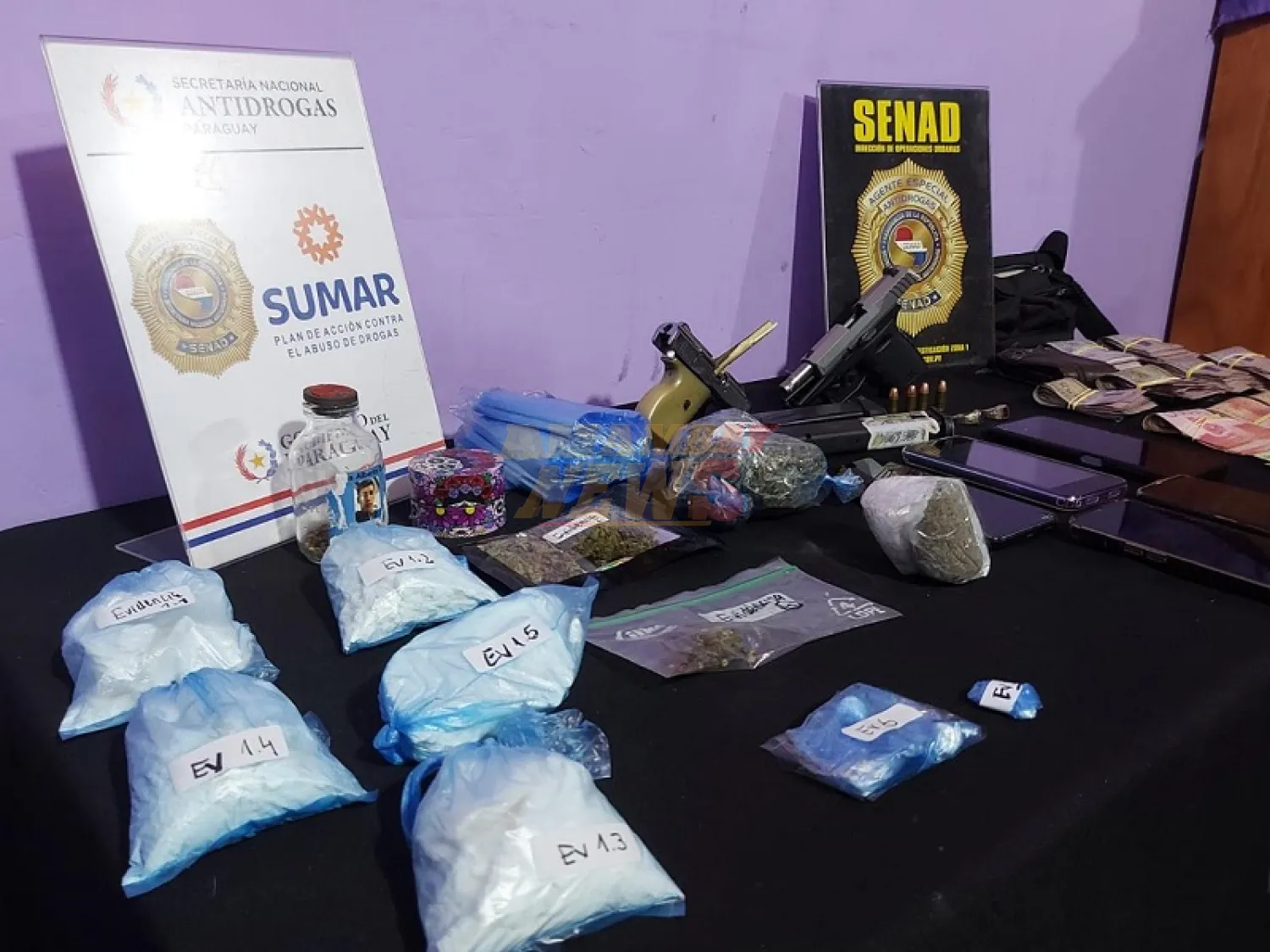 SENAD desarticula centro de distribución de drogas en Asunción