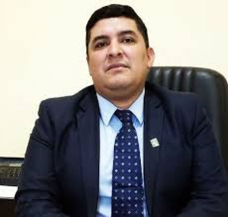 Piden 10 años de condena para juez denunciado por favorecer a demandado por USD 1 millón