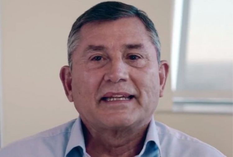 Pettengill teme perder sus privilegios si llega a ganar la oposición, según diputado liberal