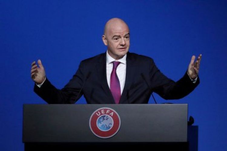Presidente de la FIFA da positivo a la Covid-19