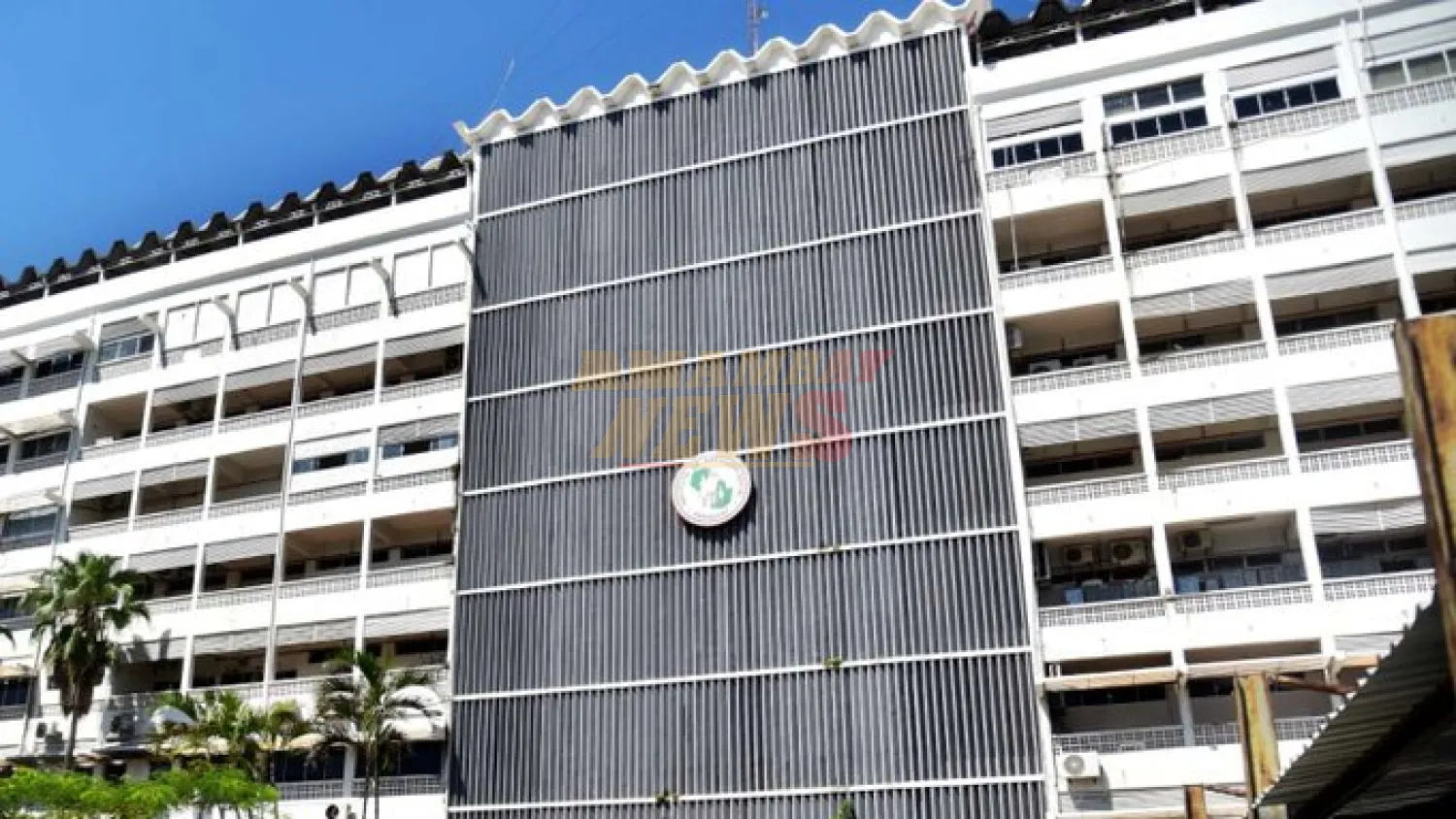 IPS: Denuncian direccionamiento y exigencias absurdas en licitación