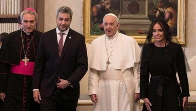 Presidente comunica al Congreso sobre viaje a Roma