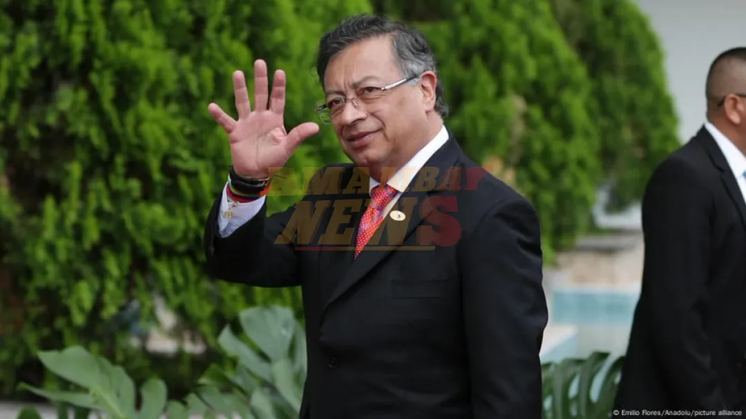 Petro suspende operaciones contra disidencias de las FARC
