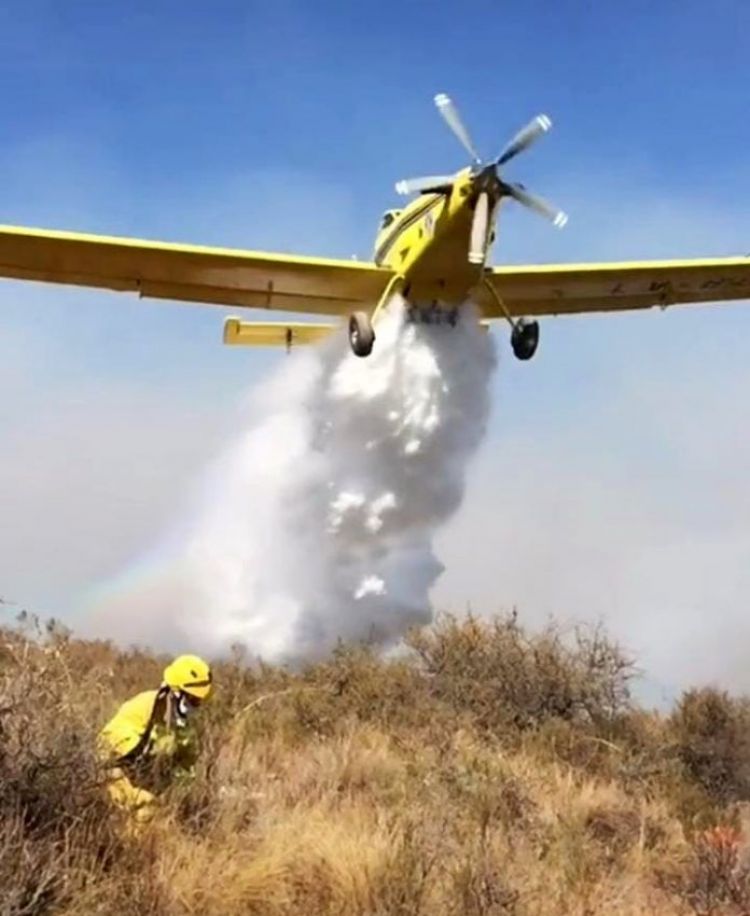 Incendio en el parque Cerro Corá está controlado, pero no extinguido