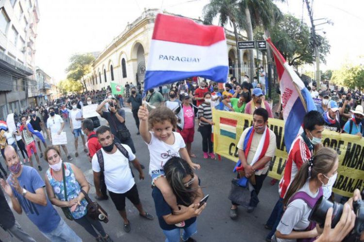 Segundo día de manifestación contra Gobierno de Marito