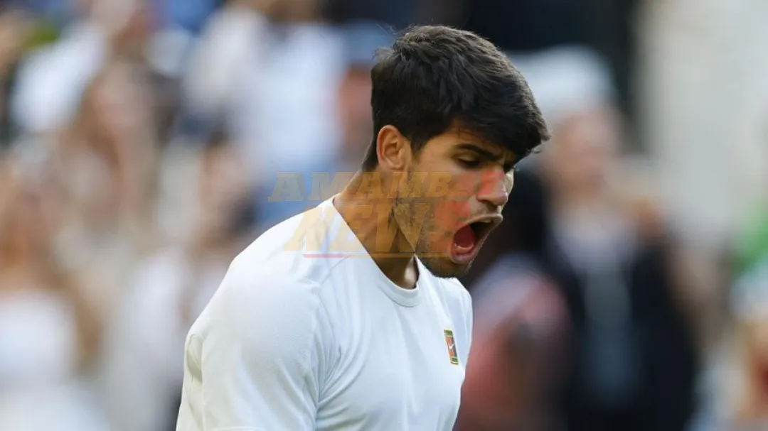 Carlos Alcaraz sigue lejos de su mejor versión, pero avanza a Octavos de Final en Wimbledon