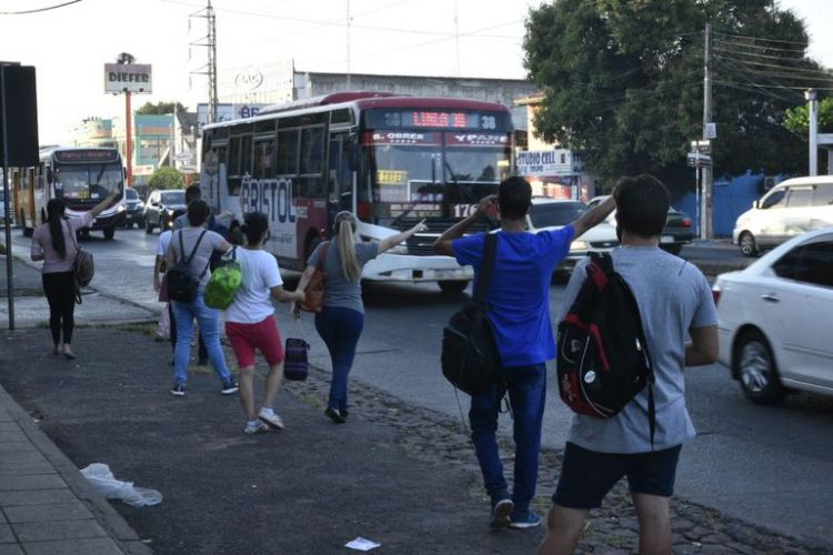 Reguladas en el transporte público: Wiens y Britos son investigados por la Fiscalía