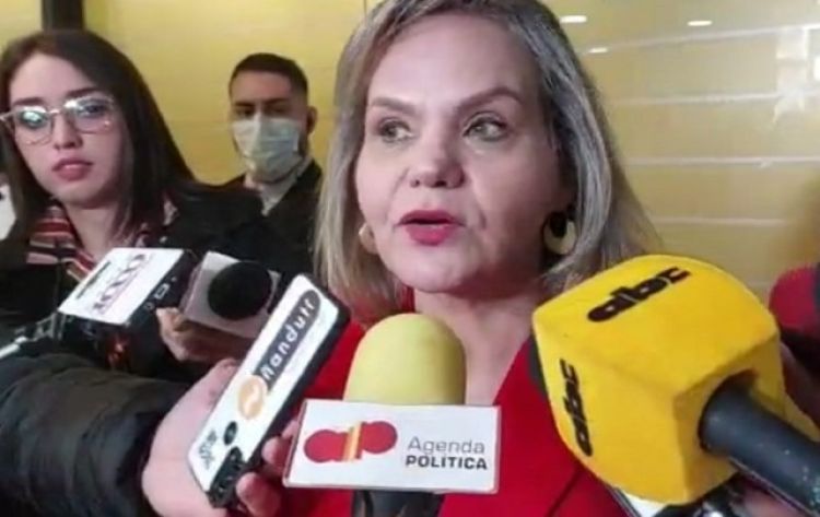 Convocan al Canciller ante la mesa directiva del Senado