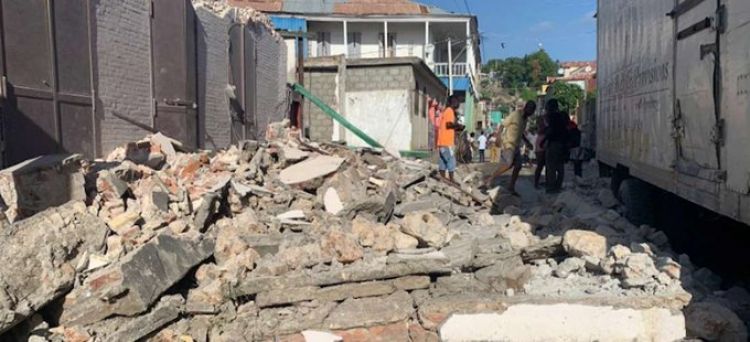 El número de muertos por el terremoto en Haití sube a 227