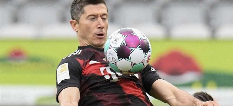 Lewandowski iguala el rcord de Gerd Mller de 40 goles en una temporada de Bundesliga