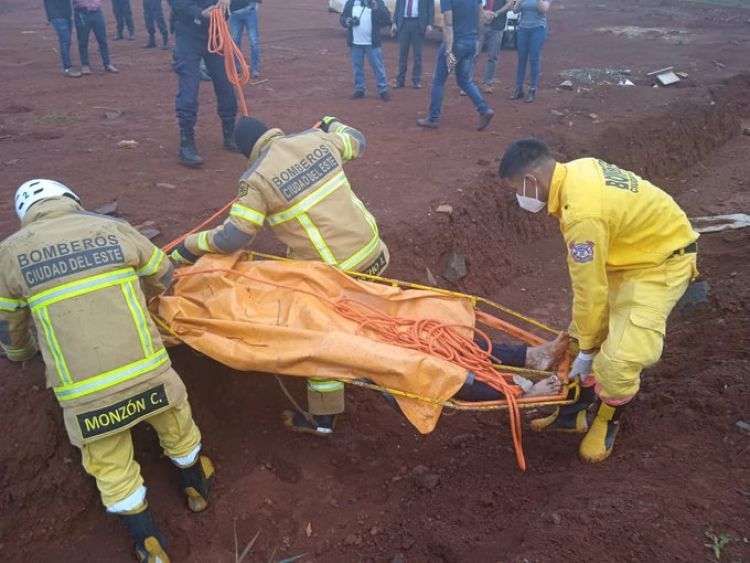 Asesinó a pedradas a su pareja y arrojó su cuerpo a una zanja