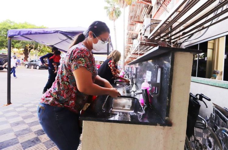 Salud detecta 260 nuevos contagios y 9 muertes por Covid-19