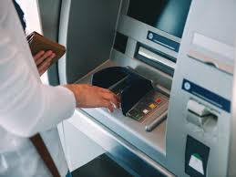 Se acercan las fechas de pagos de salarios, haberes, pensiones y aguinaldos al sector público