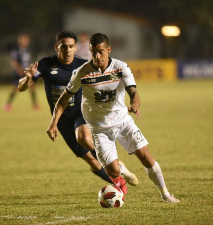 General Díaz y 12 de Octubre empataron 1-1 en el encuentro de la fecha 11 del torneo Apertura
