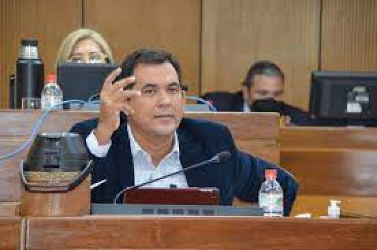 Ratifican que el director de la Dimabel debe ser destituido por concesión a empresa brasileña