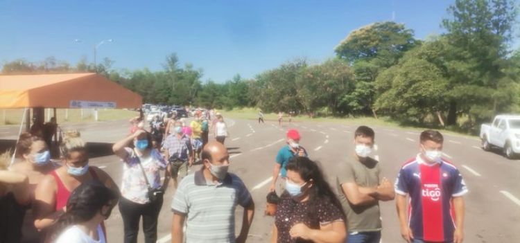Lluvia de reclamos en el primer día de funcionamiento del “Hisopódromo”