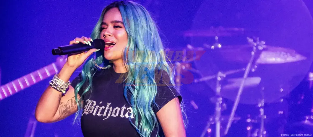 Karol G pide perdón tras polémica por su nueva canción '+57
