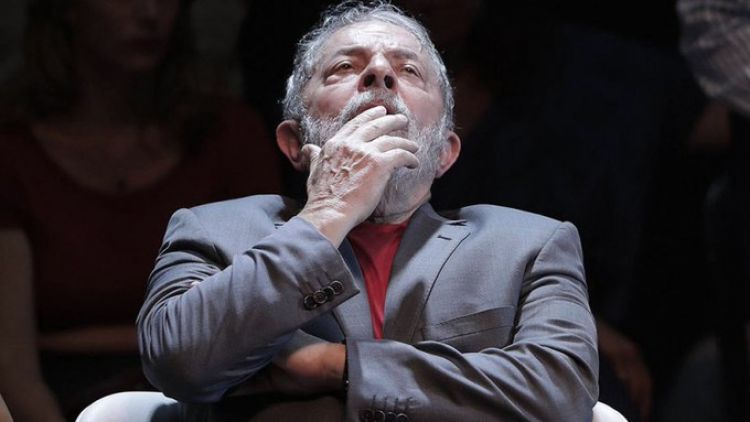 Lula no quiere la Copa de la muerte en Brasil