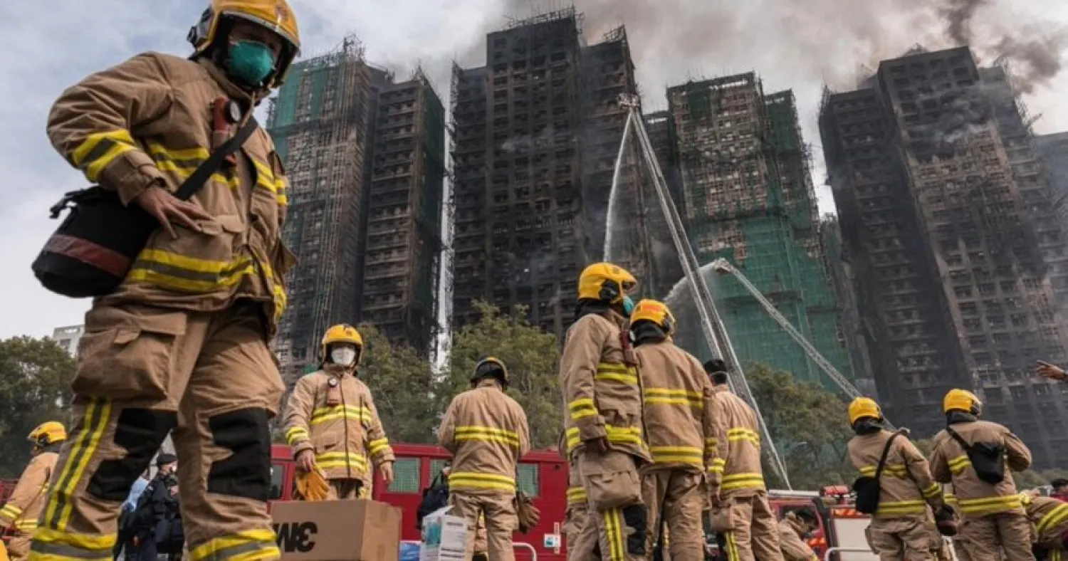 El incendio de Hong Kong deja ya 146 muertos y siguen labores de búsqueda en el quinto día