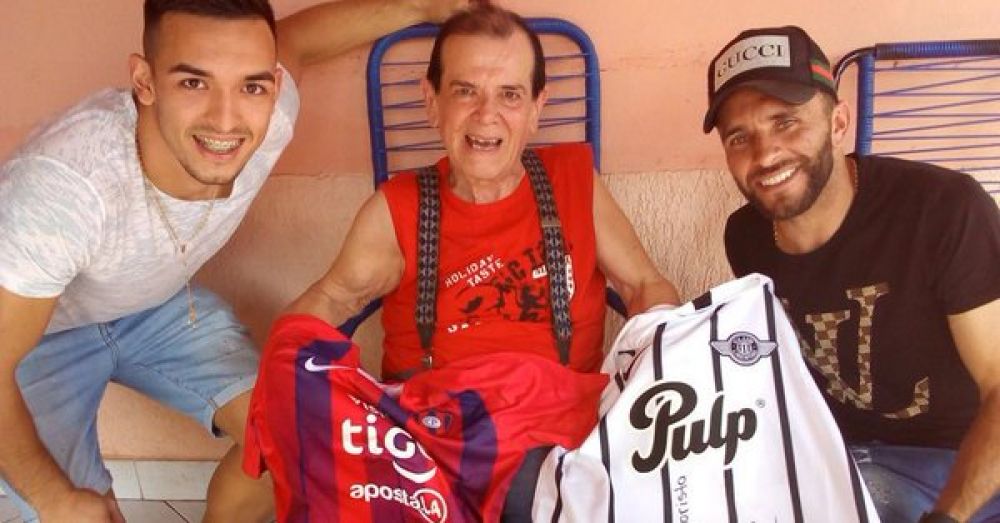 Una visita especial a Carlitos Vera