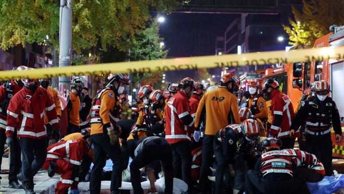 Al menos 146 muertos durante un incidente en los festejos de Halloween en Seúl