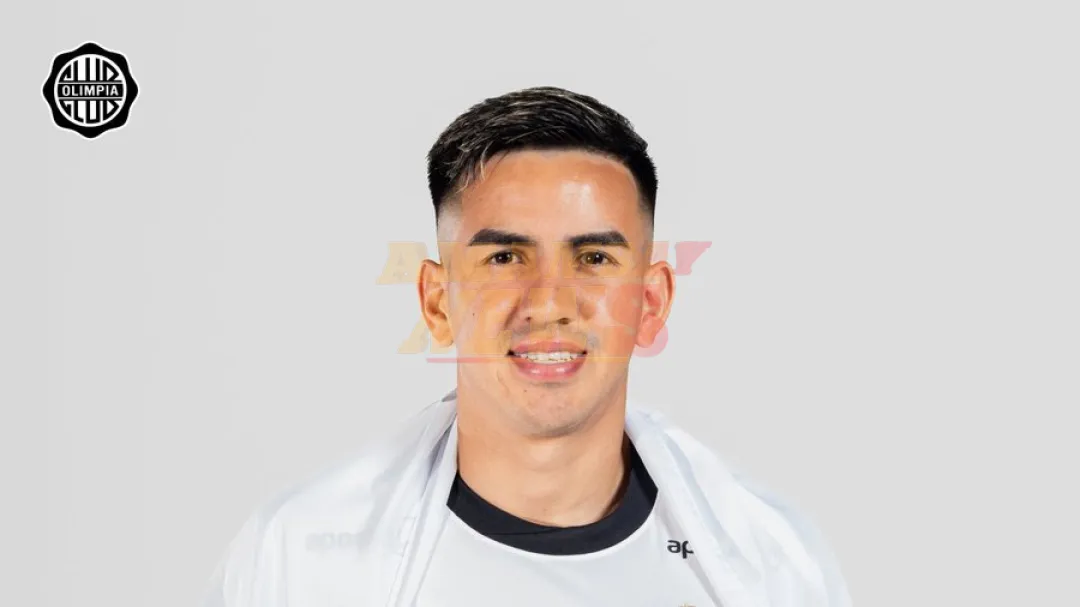 Cumple el sueño de su papá al llegar a Olimpia
