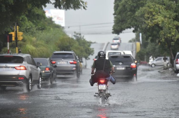 Anuncian tormentas en 13 departamentos para la noche de este miércoles