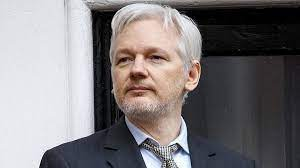 Assange presenta una apelación para evitar ser extraditado a EE.UU.