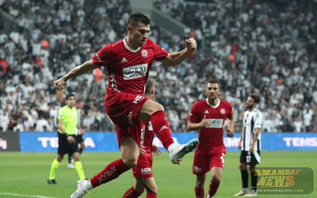 Braian Samudio le hace doblete a uno de los gigantes del fútbol turco