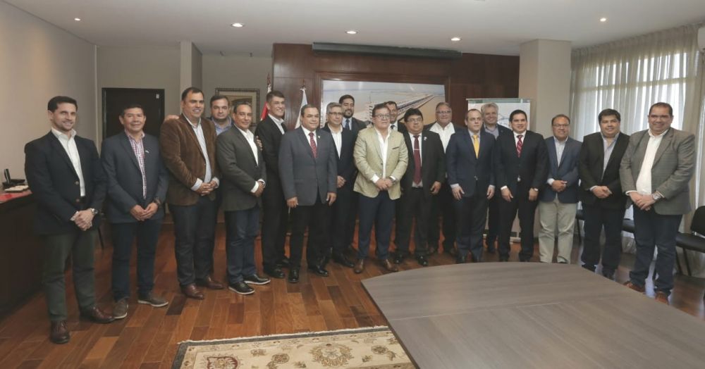 Gobernador se reunió con el Contralor de la República y Nicanor Duarte Frutos