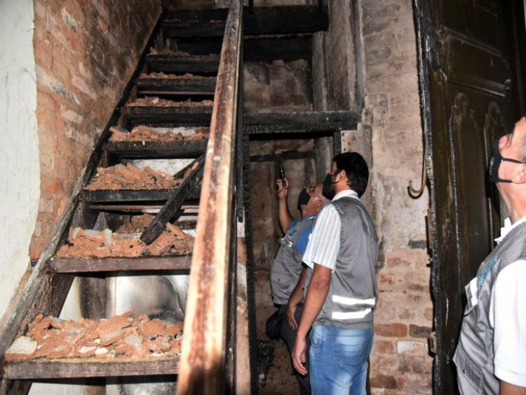 Ministro de Cultura culpa a Iglesia por "catastrfica" situacin de la Catedral