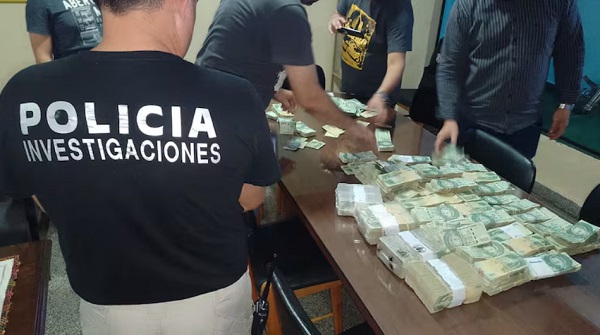 Segundo sospechoso del asalto a Fénix Exchange se entrega a las autoridades