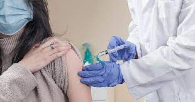 Mujer con discapacidad podrá ser vacunada contra el COVID, tras presentar amparo