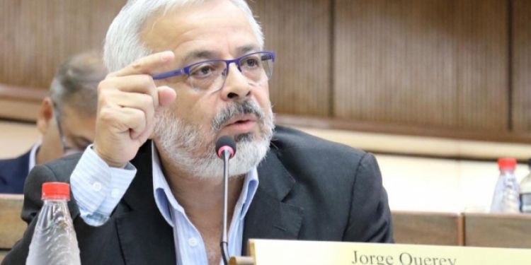 Exigen a Salud pagar la deuda a sanatorios privados y explicar uso de recursos