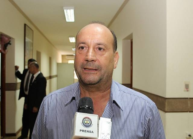 El titular del Congreso recula y no llamará lista para tomar juramento