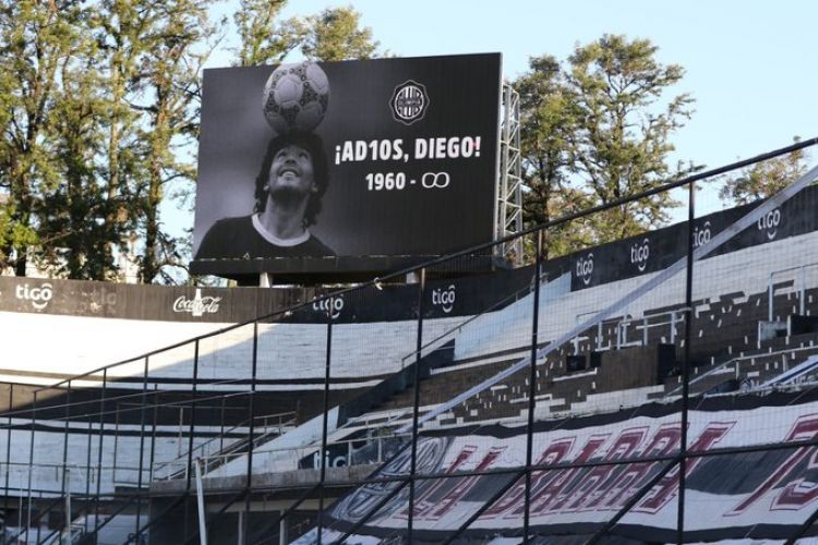 El emotivo homenaje de Olimpia a Maradona en Para Uno
