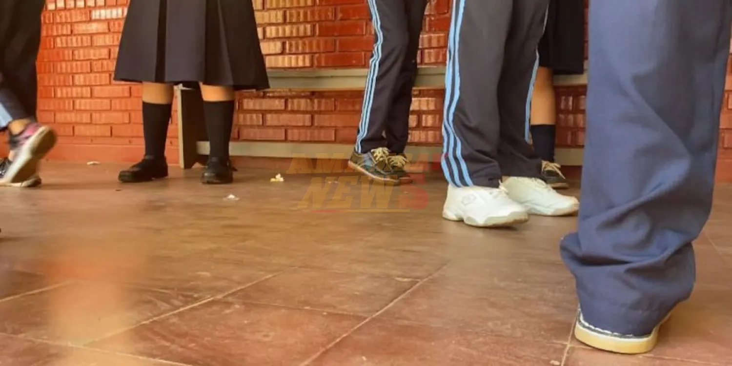 Lambaré: padres exigen destitución de director porque no actuó ante supuesto acoso contra alumna