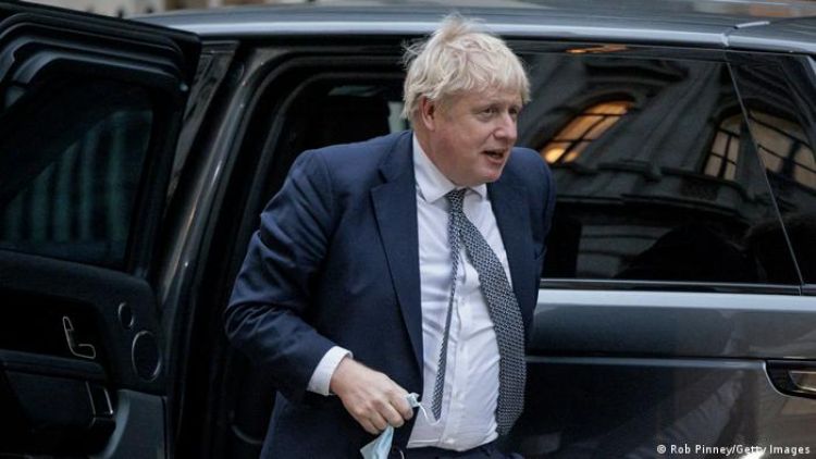 Boris Johnson se disculpa tras informe sobre fiestas durante pandemia