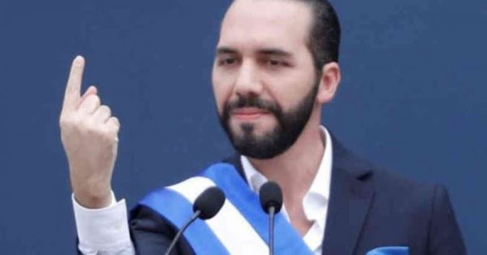 El presidente salvadoreño acusa al FMLN de pagar a pandillas para matar policías