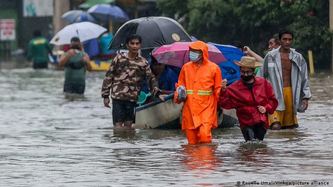 Al menos ocho muertos, 19 desaparecidos y 46.000 evacuados por intensas lluvias en Filipinas