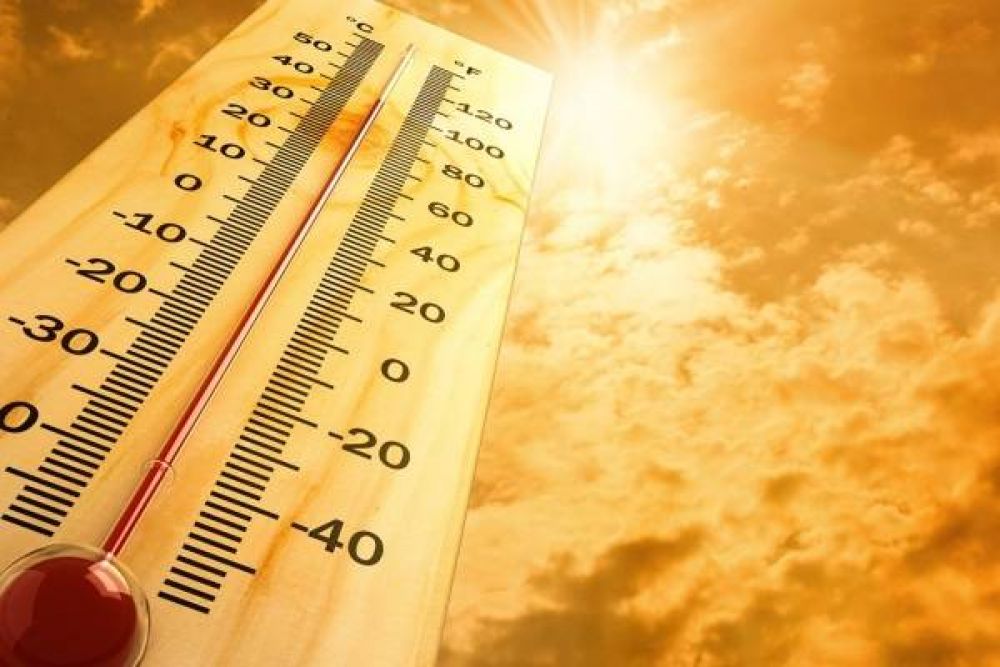 Martes con mucho calor, humedad y chaparrones